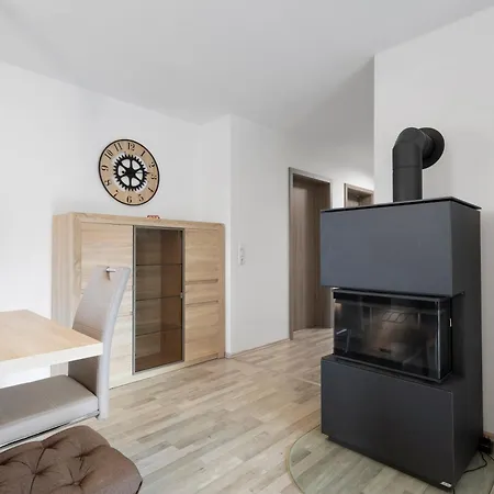 3-bedroom With Garden Near Us Army Gate 1 * Grafenwohr