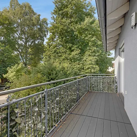 Appartement 3-bedroom With Garden Near Us Army Gate 1