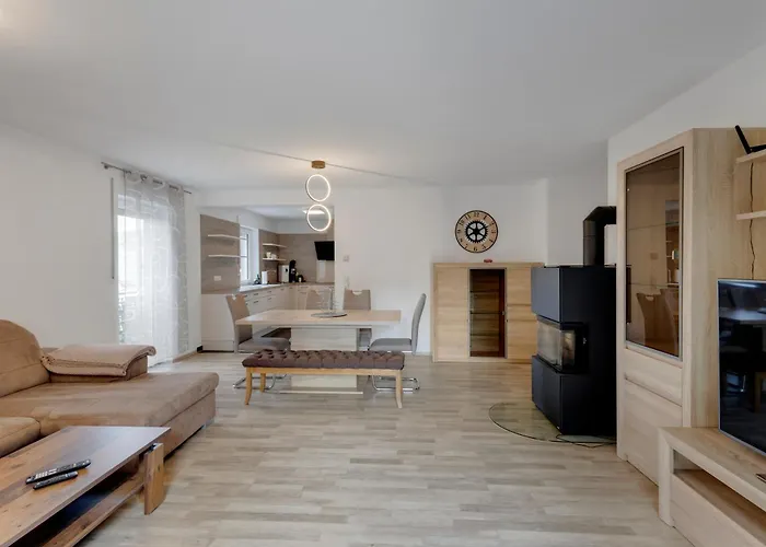 아파트 3-bedroom With Garden Near Us Army Gate 1